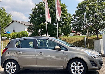 Opel Corsa 1,4 Ltr. - 64 kW 16V Active