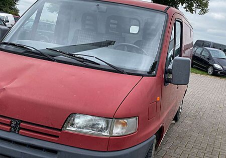 Peugeot Boxer 1000 270 C