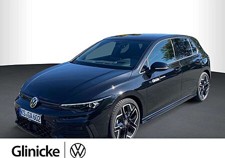 VW Golf Volkswagen VIII 1.5 eTSI R-Line DSG, NAVI, HEAD-UP