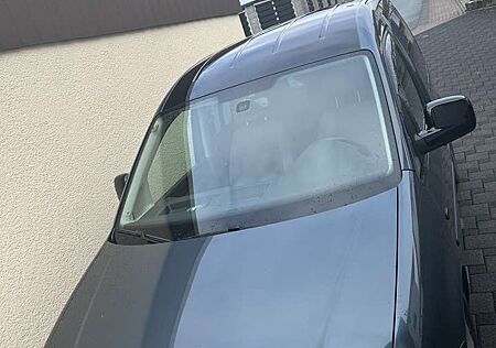 VW Caddy Volkswagen 1.4 Life (5-Si.)