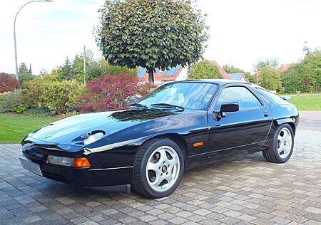 Porsche 928 GT - deutsche EZ im Erstlack