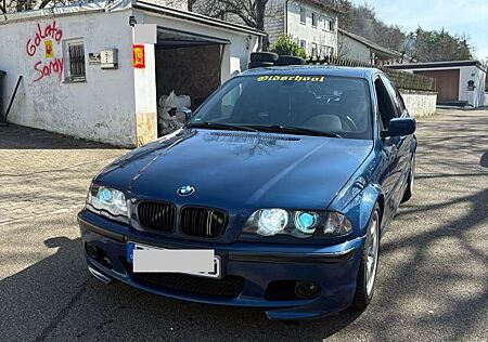 BMW 330i 330