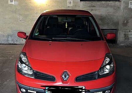 Renault Clio 1.5 dCi ESP Initiale