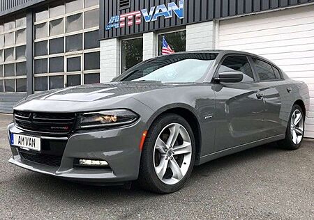 Dodge Charger 5.7 V8 HEMI RT 17er Model in grau uni