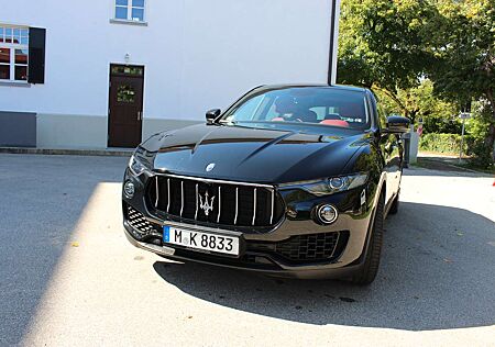 Maserati Levante S