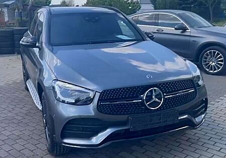 Mercedes-Benz GLC 300 de 4Matic 9G-TRONIC