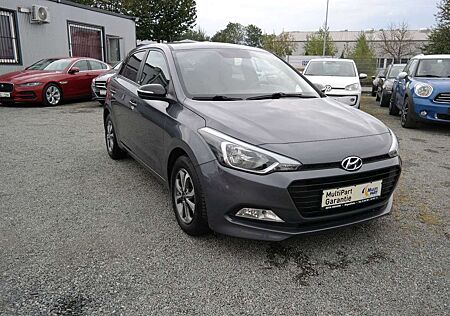 Hyundai i20 Passion 5 Turen*Klima*SHZ*Elek-Fent*1Hand*