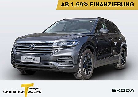 VW Touareg Volkswagen 3.0 TDI NEUES MODELL LUFT LM19 LEDER AHK