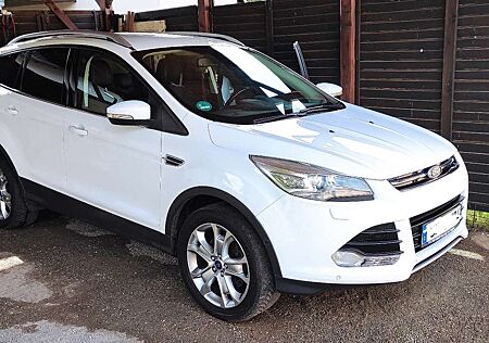 Ford Kuga 2.0 TDCi 4x4 Aut. Titanium