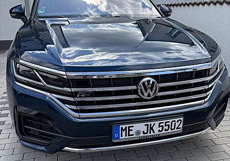 VW Touareg Volkswagen R-Line 4Motion
