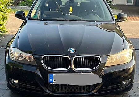 BMW 318d 318 DPF Touring Aut.