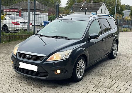 Ford Focus Turnier 1.6 TDCi DPF Ghia