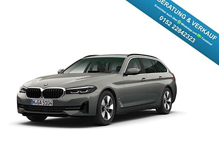 BMW 520 d Touring Luftfederung Navi Digitales Cockpit LED