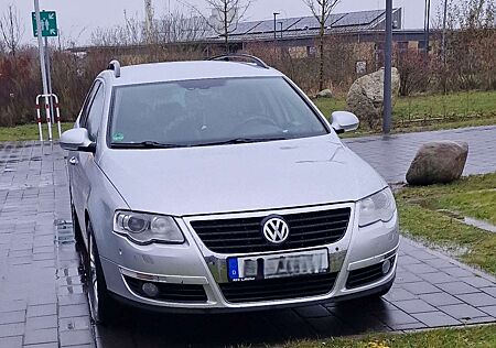 VW Passat Variant Volkswagen 2.0 TDI DPF 4Motion Comfortline