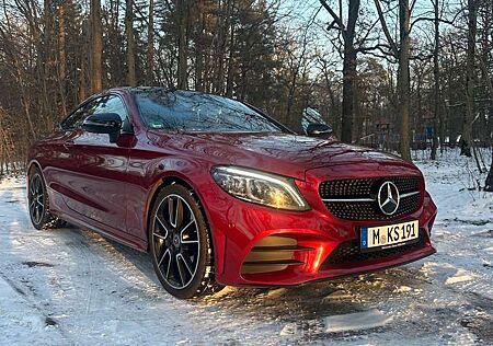 Mercedes-Benz C 300 Coupe 9G-TRONIC AMG Line