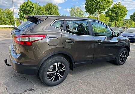Nissan Qashqai Visia