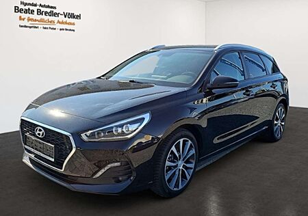 Hyundai i30 Kombi YES! 1.6 CRDi AUTOMATIK Sonderedition