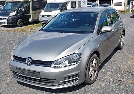 VW Golf Volkswagen Comfortline BMT