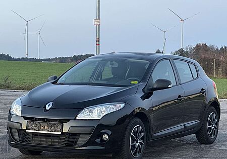 Renault Megane 1.6 16V 110 TomTom Edition