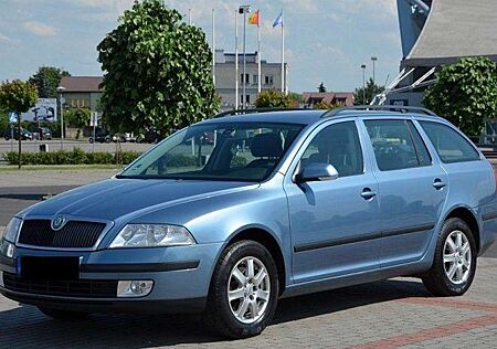 Skoda Octavia Combi 2.0 TDI DPF Team Edition