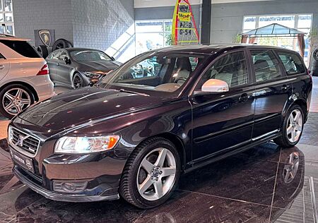 Volvo V50 Kombi 2.0 Edition R-Design Leder Xenon Tempo