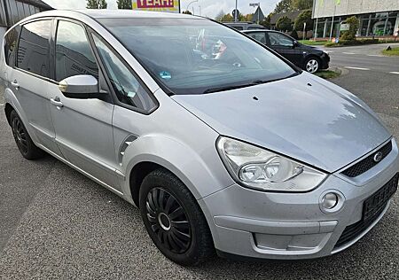 Ford S-Max gebraucht kaufen Ford S-Max Trend 7 sitzer . Schwungrad Macht Gerausche
