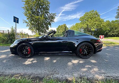 Porsche 911 +Targa+4+GTS+PDK