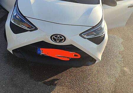Toyota Aygo x