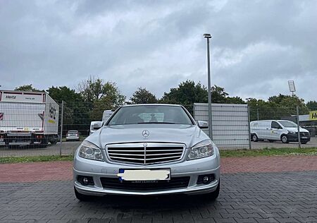 Mercedes-Benz C 180 Kompressor Automatik BlueEFFICIENCY