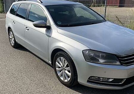 VW Passat Variant Volkswagen 2.0 TDI DSG BlueMotion Technology Trendline