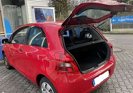 Toyota Yaris 1.0 VVT-i