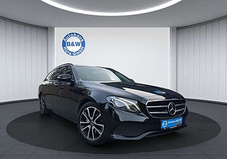 Mercedes-Benz E 220 d*LED*AHK*SHZ*KAMERA*ACC