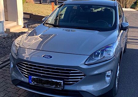 Ford Kuga 2.0 EcoBlue 4x4 Aut. TITANIUM