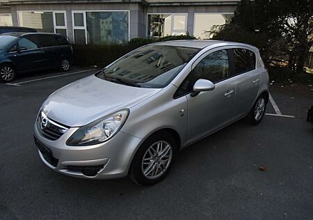 Opel Corsa 1.4 16VEdition111Jahre,SITZH.KLIMA.PDC,KLIMA