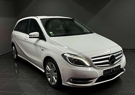 Mercedes-Benz B 180 CDI /LEDER/XENON/NAVI/