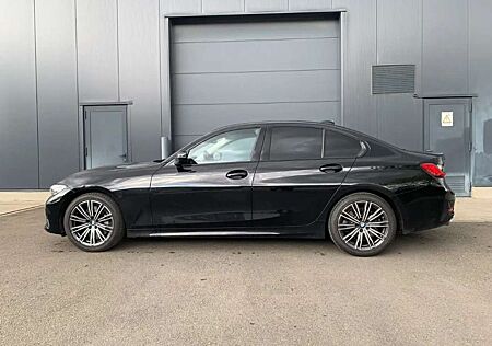 BMW 330i 330 Aut. Sport Line