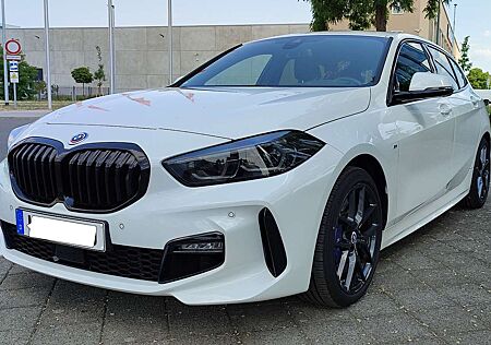 BMW 120i 120 Aut. M Sport