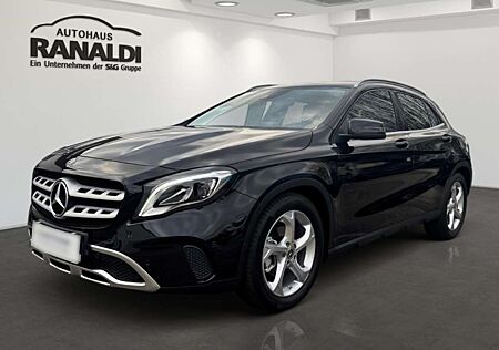 Mercedes-Benz GLA 200 Automatik++Wenige KM!++Navi++Kamera++