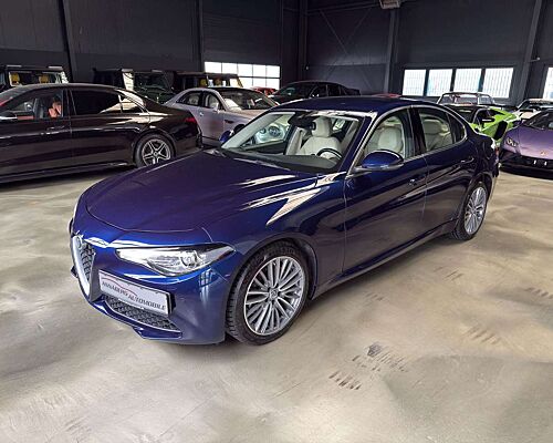 Alfa Romeo Giulia 2.2 JTDM LUSSO LEDER BEIGE/NAVI/AUTOMATIK