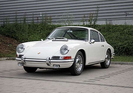 Porsche 911 Coupé F-Modell *1 Familienbesitz*