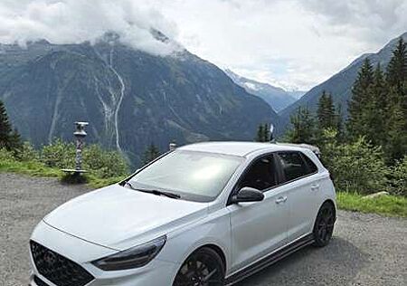 Hyundai i30 2.0 T-GDI DCT N Performance