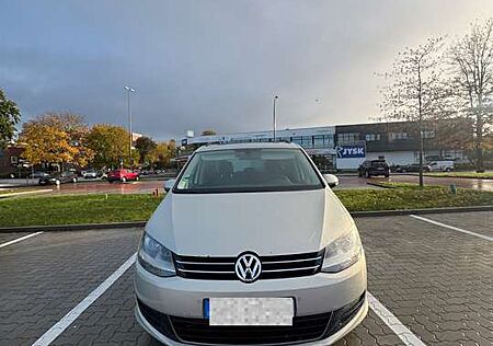 VW Sharan Volkswagen 2.0 TDI Blue Motion Highline