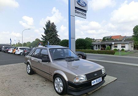 Ford Escort 1.3 Laser/TÜV NEU bis 08/2026