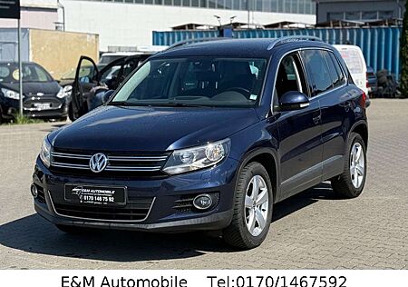 VW Tiguan Volkswagen Sport+NAVI+ALCANTARA+TEMPOMAT+TÜV NEU