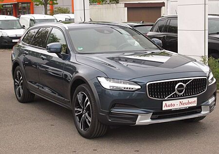 Volvo V90 Cross Country Pro AWD
