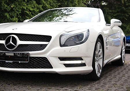 Mercedes-Benz SL 500 V8 AMG Line /Airscarf/Ambient/ILS/Kamera