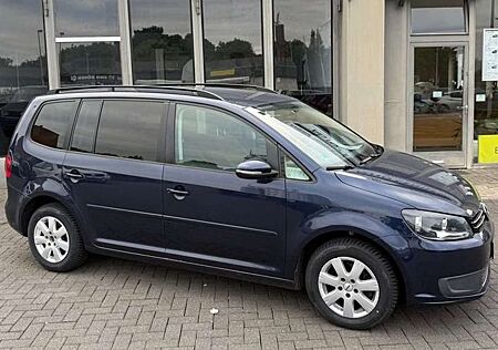 VW Touran Volkswagen Comfortline BMT Standheizung 1HAND AHK PDC