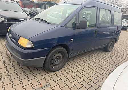 Fiat Scudo 2,0L diesel,9 sitze, Motor und Getriebe sehr gut