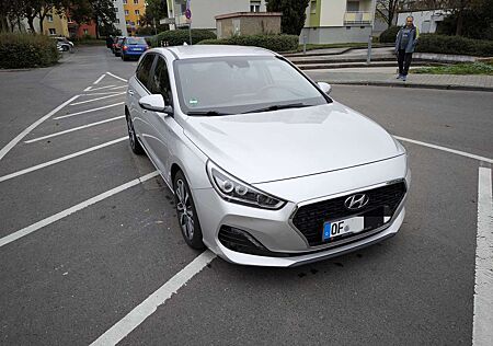 Hyundai i30 +1.4+T-GDI+DCT+Fastback+N-Line