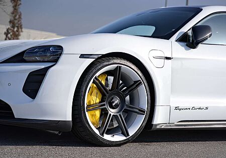 Porsche Taycan Turbo S